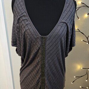 Guess - Small Cold Shoulder Blouse in Grey - EUC